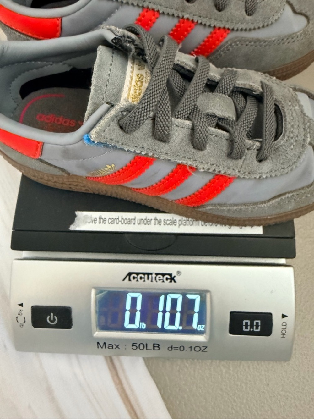 Adidas Kids Gray & Red Handball Spezial Sneakers Size 10 Elastic Lace Slip One - Picture 9 of 9